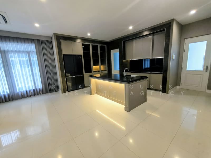 Nantawan Bangna Km.7, Samut Prakan, 98 Bangna-Trad Road, Bang Kaeo, Bang Plee, Samut Prakan, 4 Bedrooms, 403 sqm, Single Detached House For Rent, by YTD Land&houses Real Estate Agency, 500204810 - DDproperty.com