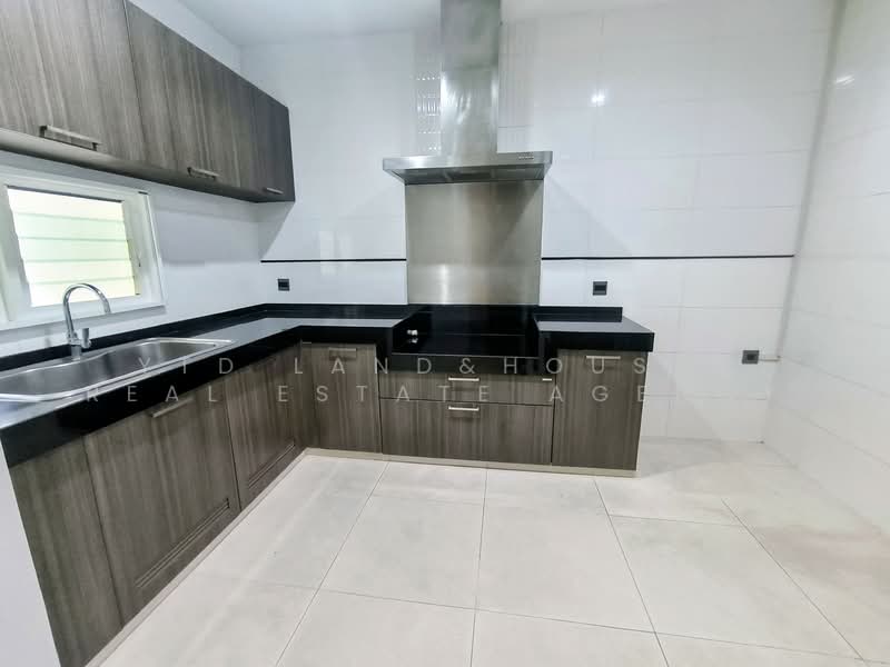 Nantawan Bangna Km.7, Samut Prakan, 98 Bangna-Trad Road, Bang Kaeo, Bang Plee, Samut Prakan, 4 Bedrooms, 403 sqm, Single Detached House For Rent, by YTD Land&houses Real Estate Agency, 500204810 - DDproperty.com