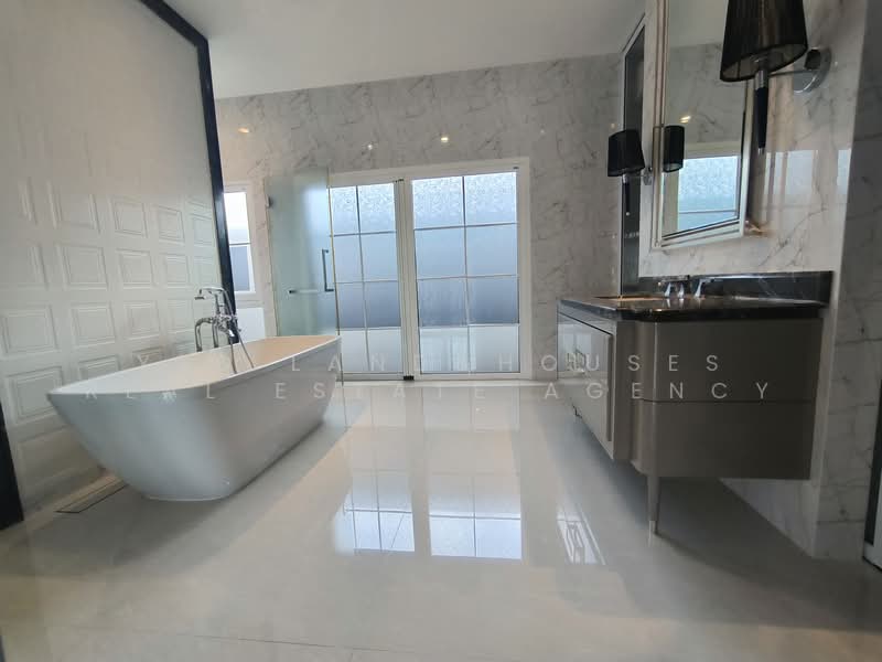 Nantawan Bangna Km.7, Samut Prakan, 98 Bangna-Trad Road, Bang Kaeo, Bang Plee, Samut Prakan, 4 Bedrooms, 403 sqm, Single Detached House For Rent, by YTD Land&houses Real Estate Agency, 500204810 - DDproperty.com