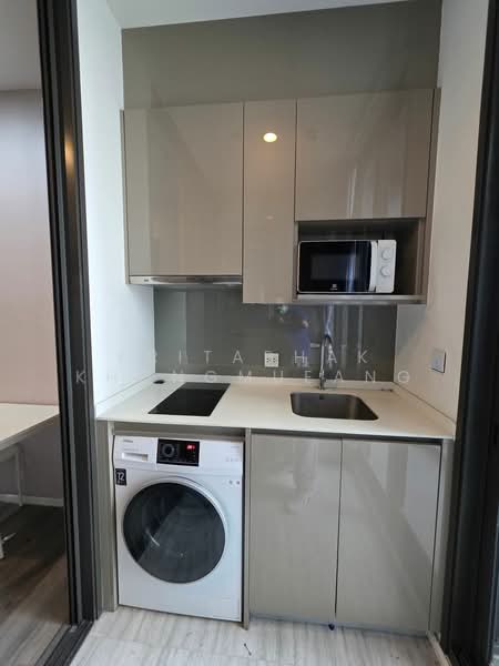 Whizdom Essence, Bangkok, 5 Piyabutr 1 Alley, Bang Chak, Phra Khanong, Bangkok, 1 Bedroom, 34 sqm, Condo For Rent, by Kritaphak Khongmueang, 500204850 - DDproperty.com