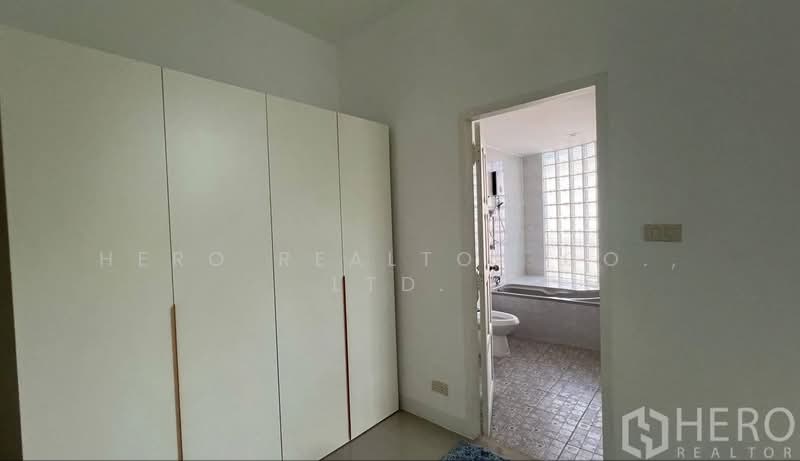 ให้เช่า - โฮมออฟฟิศ 3 ชั้น ให้เช่า ทาวน์อินทาวน์ วังทองหลาง กรุงเทพ HRE00448, กรุงเทพ