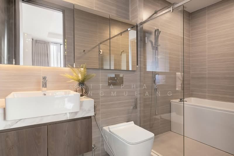 Park Origin Thonglor, Bangkok, Soi Thonglor 10, Sukhumvit Road, Khlong Tan Nua, Watthana, Bangkok, 2 Bedrooms, 50 sqm, Condo For Rent, by Kritaphak Khongmueang, 500204886 - DDproperty.com