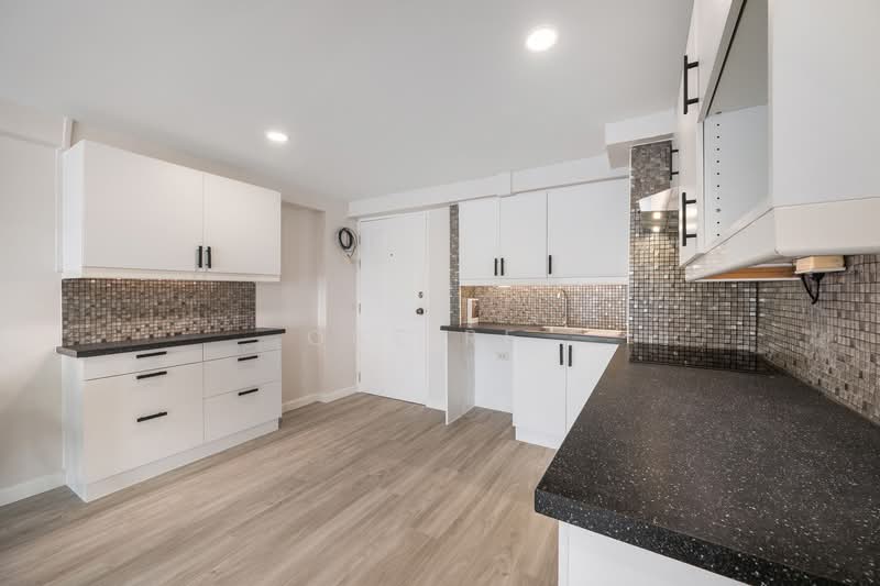 Bangna Place, Bangkok, Sanpawut, Bang Na Tai, Bang Na, Bangkok, 2 Bedrooms, 78 sqm, Condo For Sale, by One Re., 500204923 - DDproperty.com