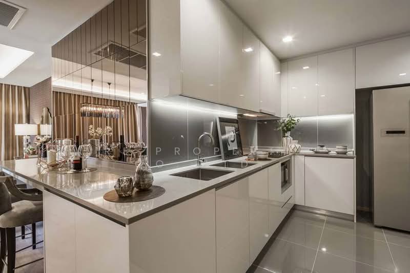 M Thonglor 10, Bangkok, 9 Soi Ekkamai 12, Ekkamai Road, Khlong Tan Nua, Watthana, Bangkok, 3 Bedrooms, 144 sqm, Condo For Rent, by RE PROPERTY CO.,LTD., 500204935 - DDproperty.com