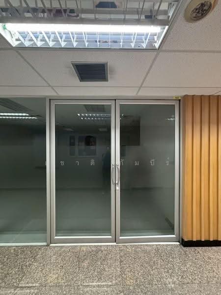 Rent office Space Near MRT Sukhumvit & BTS Asok, Bangkok, Khlongtoei Nua, Watthana, Bangkok, , 80 sqm, Office Space For Rent, by Suchart Gambhir, 500204944 - DDproperty.com