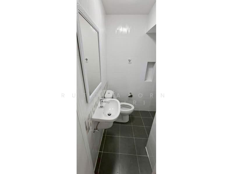 ทาวน์เฮ้าส์ในโครงการ ให้เช่า – ใกล้มีโชคพลาซ่า เพียง 5 นาที ค่าเช่า 22,000 บาท / เดือน No.5H641, เชียงใหม่, สันผีเสื้อ, เมืองเชียงใหม่, เชียงใหม่, 110 ตร.ม., ทาวน์เฮ้าส์ ให้เช่า, โดย Rutchaporn Tunsiri, 500204959 - DDproperty.com