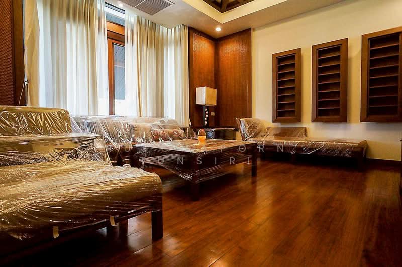 บ้านสวยในโครงการ ให้เช่า – ใกล้มีโชคพลาซ่า เพียง 5 นาที ค่าเช่า 150,000 บาท / เดือน No.5H642, เชียงใหม่, หนองจ๊อม, สันทราย, เชียงใหม่, 500 ตร.ม., บ้านเดี่ยว ให้เช่า, โดย Rutchaporn Tunsiri, 500204977 - DDproperty.com