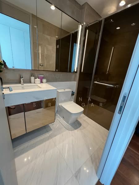 The Residences at Sindhorn Kempinski : เดอะ เรสซิเดนซ์ แอท สินธร เคมปินสกี้, กรุงเทพ, 88 ซอยต้นสน ถนน สารสิน, ลุมพินี, ปทุมวัน, กรุงเทพ, 136 ตร.ม., คอนโด ให้เช่า, โดย Pavana Sirikogar, 500204993 - DDproperty.com