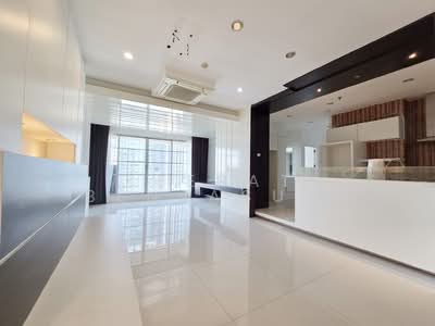 ขาย - Baan Klang Krung Siam-Pathumwan : บ้านกลางกรุง สยาม-ปทุมวัน คอนโดมิเนียม, กรุงเทพ