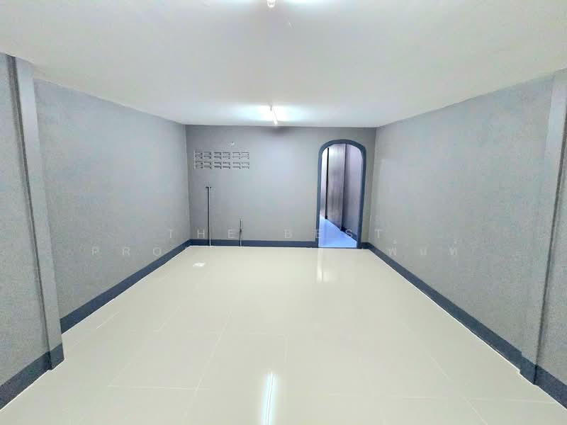 ทาวน์เฮ้าส์สามควายเผือก นครปฐม, Nakhon Pathom, Sam Khwai Phuak, Muang Nakhon Pathom, Nakhon Pathom, 2 Bedrooms, 100 sqm, Townhouse For Sale, by The Best Property เพ้นท์, 500205002 - DDproperty.com