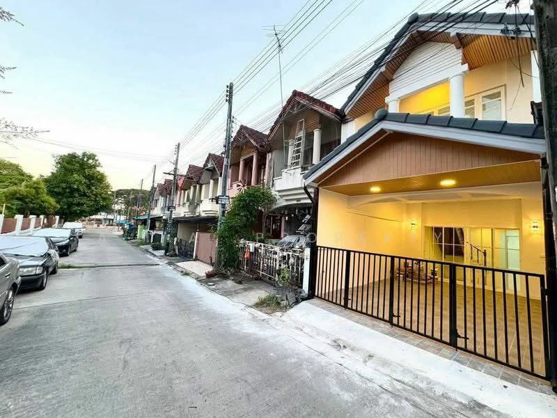 ศรีราชา พาร์ค เก้ากิโล, Chon Buri (Pattaya), เก้ากิโล, Surasak, Si Racha, Chon Buri (Pattaya), 2 Bedrooms, 80 sqm, Townhouse For Sale, by A.T.A. Property, 500205010 - DDproperty.com