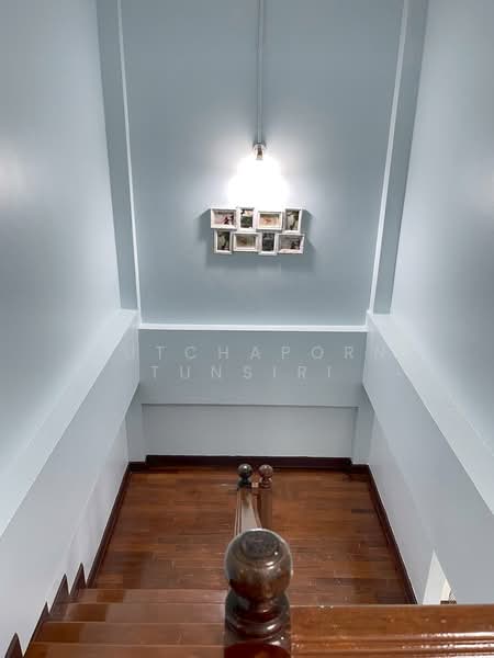 ทาวน์เฮ้าส์ให้เช่า – ใกล้โรงเรียนช่องฟ้าซินเซิง เพียง 5 นาที ค่าเช่า 13,000 บาท / เดือน No.15H841, Chiang Mai, Chai Sa Than, Saraphi, Chiang Mai, 2 Bedrooms, 110 sqm, Townhouse For Rent, by Rutchaporn Tunsiri, 500205023 - DDproperty.com