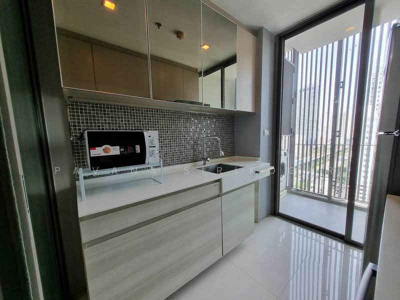 The Room BTS Wongwianyai, Bangkok, 44 KrungThonBuri Road, Khlong Ton Sai, Khlong San, Bangkok, 1 Bedroom, 47 sqm, Condo For Rent, by Pavana Sirikogar, 500205046 - DDproperty.com
