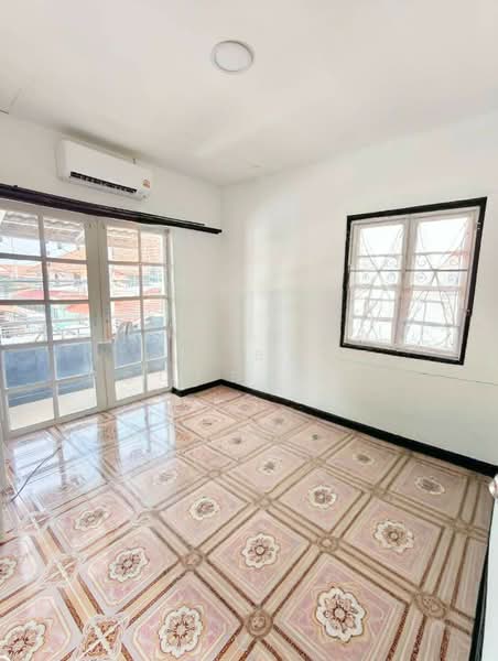 Baan Pruksa 9, Pathum Thani, Yothathikan Khu Khot-Khlong Luang Road, Khlong Sam, Khlong Luang, Pathum Thani, 3 Bedrooms, 120 sqm, Townhouse For Sale, by The Best Property  กระแต, 500205071 - DDproperty.com