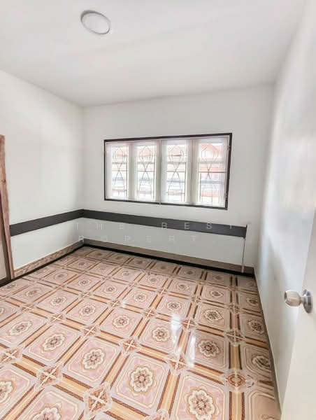 Baan Pruksa 9, Pathum Thani, Yothathikan Khu Khot-Khlong Luang Road, Khlong Sam, Khlong Luang, Pathum Thani, 3 Bedrooms, 120 sqm, Townhouse For Sale, by The Best Property  กระแต, 500205071 - DDproperty.com