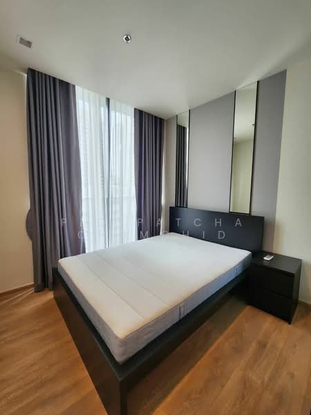 Noble Around Sukhumvit 33, Bangkok, 17 Soi Sukhumvit 33, Khlong Tan Nua, Watthana, Bangkok, 2 Bedrooms, 61 sqm, Condo For Rent, by Ploypatcha Chomchid, 500205081 - DDproperty.com