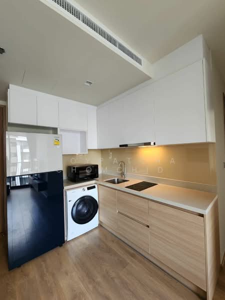 Noble Around Sukhumvit 33, Bangkok, 17 Soi Sukhumvit 33, Khlong Tan Nua, Watthana, Bangkok, 2 Bedrooms, 61 sqm, Condo For Rent, by Ploypatcha Chomchid, 500205081 - DDproperty.com