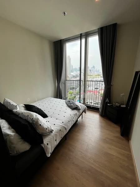 Noble Around Sukhumvit 33, Bangkok, 17 Soi Sukhumvit 33, Khlong Tan Nua, Watthana, Bangkok, 2 Bedrooms, 61 sqm, Condo For Rent, by Ploypatcha Chomchid, 500205081 - DDproperty.com