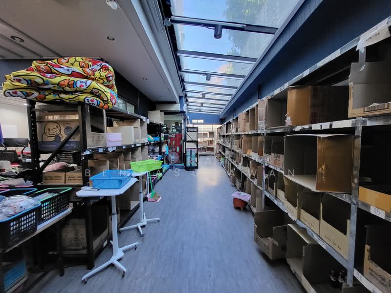 Jade Praise Sathorn-Rama 3 : เจด ไพรสซ์ สาทร-พระราม 3, กรุงเทพ, ถนนยานนาวา, ช่องนนทรี, ยานนาวา, กรุงเทพ, 800 ตร.ม., ทาวน์เฮ้าส์ ขาย, โดย Keerati Benjasupawan, 500205087 - DDproperty.com