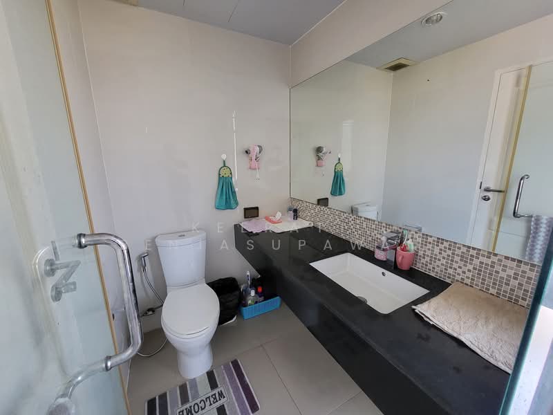 Jade Praise Sathorn-Rama 3, Bangkok, Yan Nawa Road, Chong Nonsi, Yan Nawa, Bangkok, 6 Bedrooms, 800 sqm, Townhouse For Sale, by Keerati Benjasupawan, 500205087 - DDproperty.com