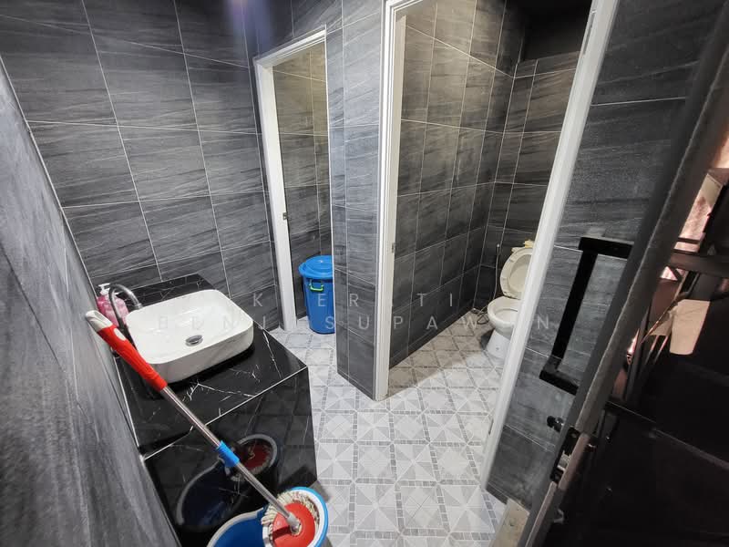 Jade Praise Sathorn-Rama 3 : เจด ไพรสซ์ สาทร-พระราม 3, กรุงเทพ, ถนนยานนาวา, ช่องนนทรี, ยานนาวา, กรุงเทพ, 800 ตร.ม., ทาวน์เฮ้าส์ ขาย, โดย Keerati Benjasupawan, 500205087 - DDproperty.com