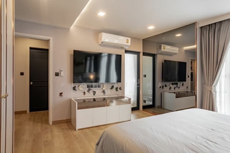 Maestro 01 Sathorn-Yenakat, Bangkok, 14 Yen Akat Road, Thung Maha Mek, Sathon, Bangkok, 1 Bedroom, 75 sqm, Condo For Rent, by Ploypatcha Chomchid, 500205102 - DDproperty.com