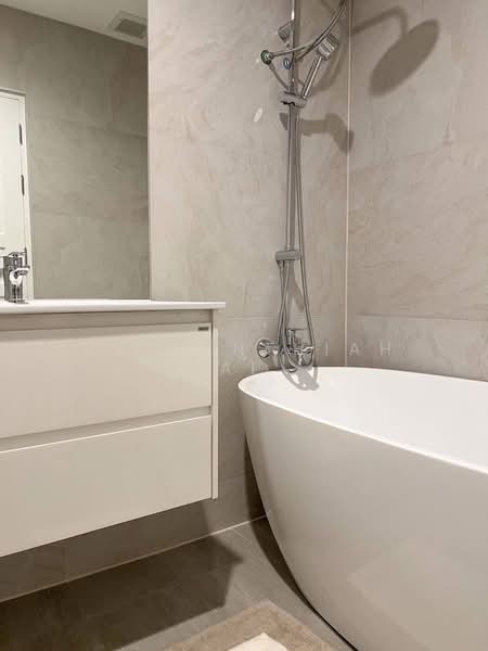 Ladawan Srinakarin, Samut Prakan, Srinakarin Road, Bang Kaeo, Bang Plee, Samut Prakan, 4 Bedrooms, 340 sqm, Single Detached House For Rent, by Netsanthiah Ai, 500205145 - DDproperty.com