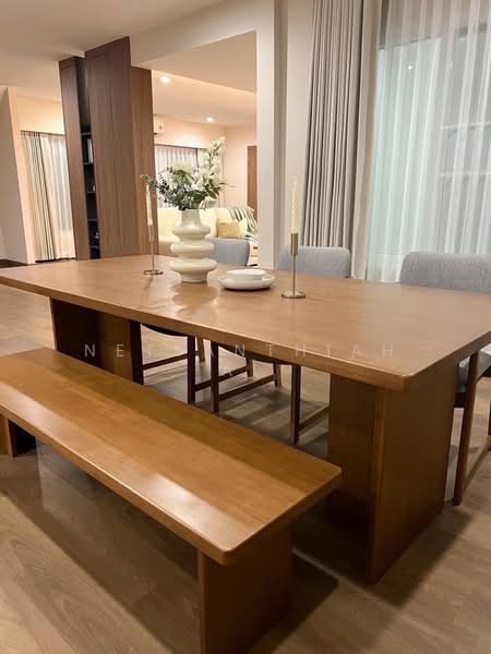 Ladawan Srinakarin, Samut Prakan, Srinakarin Road, Bang Kaeo, Bang Plee, Samut Prakan, 4 Bedrooms, 340 sqm, Single Detached House For Rent, by Netsanthiah Ai, 500205145 - DDproperty.com