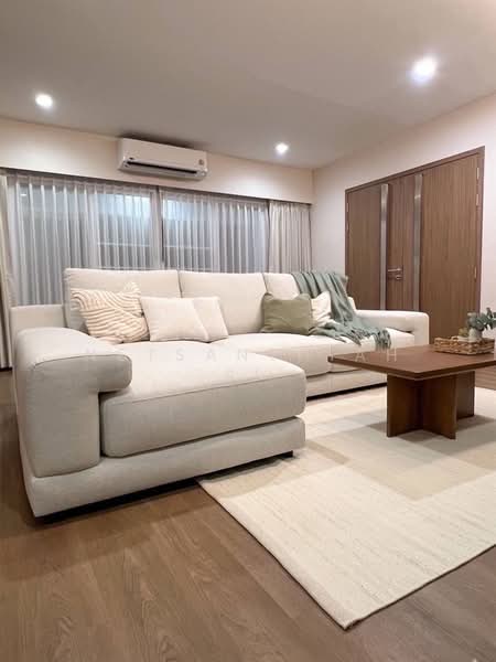 Ladawan Srinakarin, Samut Prakan, Srinakarin Road, Bang Kaeo, Bang Plee, Samut Prakan, 4 Bedrooms, 340 sqm, Single Detached House For Rent, by Netsanthiah Ai, 500205145 - DDproperty.com