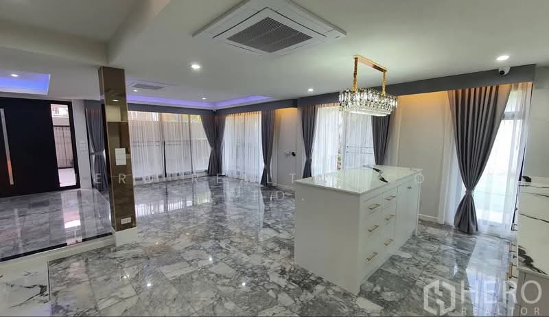 For Rent 5 Bedroom Detached House in Chok Chai 4 Lat Phrao Bangkok HRE00455, กรุงเทพ, ลาดพร้าว, ลาดพร้าว, กรุงเทพ, 350 ตร.ม., บ้านเดี่ยว ให้เช่า, โดย Hero Realtor Co., Ltd., 500205162 - DDproperty.com