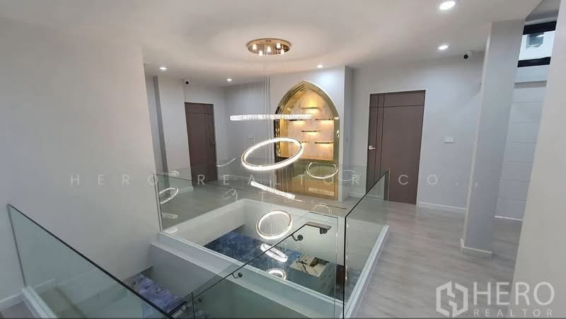 For Rent 5 Bedroom Detached House in Chok Chai 4 Lat Phrao Bangkok HRE00455, Bangkok, Lat Phrao, Lat Phrao, Bangkok, 5 Bedrooms, 350 sqm, Single Detached House For Rent, by Hero Realtor Co., Ltd., 500205162 - DDproperty.com