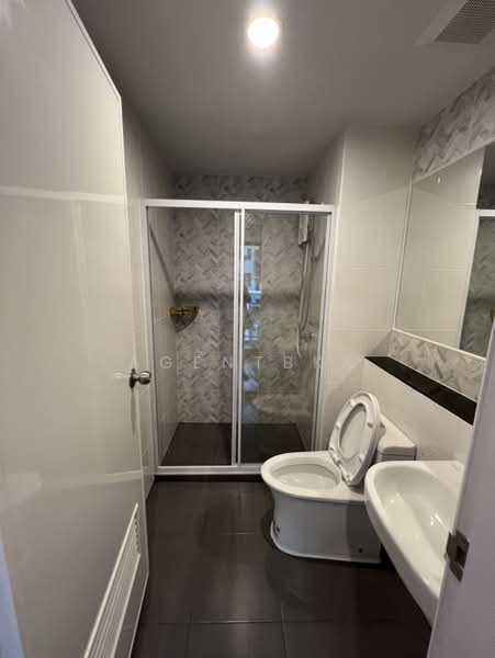 Regent Home Wutthakat, Bangkok, Wutthakat Road, Talat Plu, Thon Buri, Bangkok, 1 Bedroom, 26 sqm, Condo For Rent, by Agentbkk, 500205192 - DDproperty.com