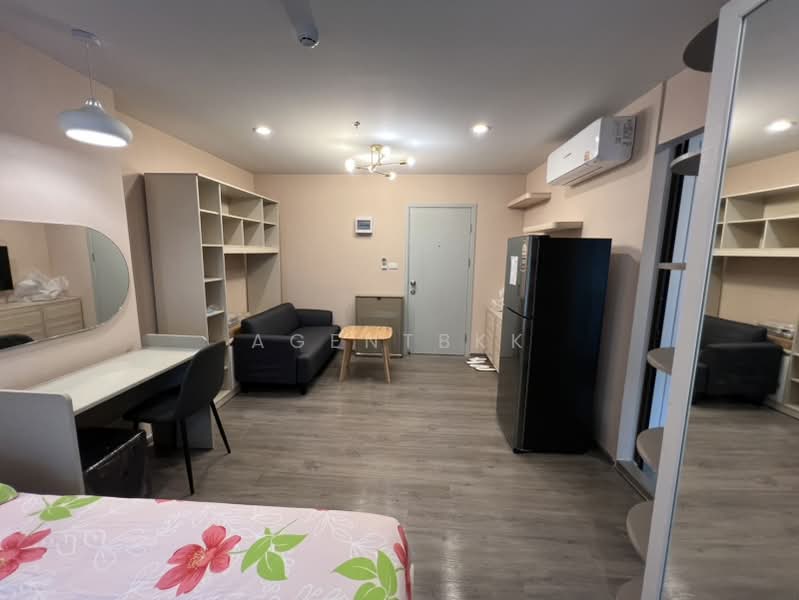 Regent Home Wutthakat, Bangkok, Wutthakat Road, Talat Plu, Thon Buri, Bangkok, 1 Bedroom, 26 sqm, Condo For Rent, by Agentbkk, 500205192 - DDproperty.com