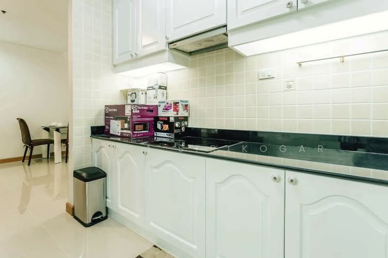 The Lakes, Bangkok, 123 Ratchadaphisek Road, Khlong Toei, Khlong Toei, Bangkok, 2 Bedrooms, 102 sqm, Condo For Rent, by Pavana Sirikogar, 500205203 - DDproperty.com