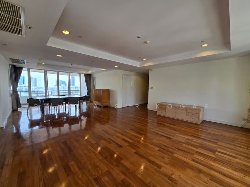 Hampton Thonglor 10, Bangkok, 324 Soi Thonglor 10, Sukhumvit Road, Khlong Tan Nua, Watthana, Bangkok, 4 Bedrooms, 232 sqm, Condo For Rent, by Pavana Sirikogar, 500205212 - DDproperty.com