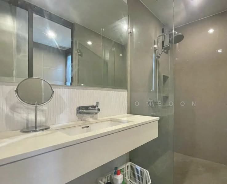 Rhythm Sukhumvit 42, Bangkok, Soi Sukhumvit 42, Sukhumvit Road, Phra Kanong, Khlong Toei, Bangkok, 1 Bedroom, 45 sqm, Condo For Sale, by Tarit Chinsomboon, 500205231 - DDproperty.com