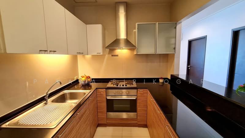 Piyathip Place, Bangkok, 24 Soi Prommitr, Khlong Tan Nua, Watthana, Bangkok, 2 Bedrooms, 179 sqm, Apartment For Rent, by Pavana Sirikogar, 500205234 - DDproperty.com