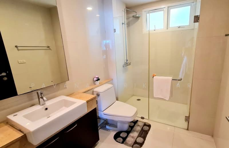 Piyathip Place, Bangkok, 24 Soi Prommitr, Khlong Tan Nua, Watthana, Bangkok, 2 Bedrooms, 179 sqm, Apartment For Rent, by Pavana Sirikogar, 500205234 - DDproperty.com