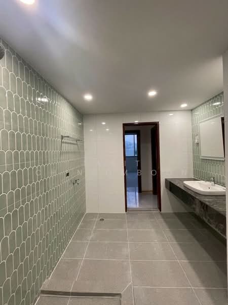 Supalai Park Phaholyothin, Bangkok, Phaholyothin 21 Road, Chatuchak, Chatuchak, Bangkok, 3 Bedrooms, 126 sqm, Condo For Sale, by Tarit Chinsomboon, 500205253 - DDproperty.com