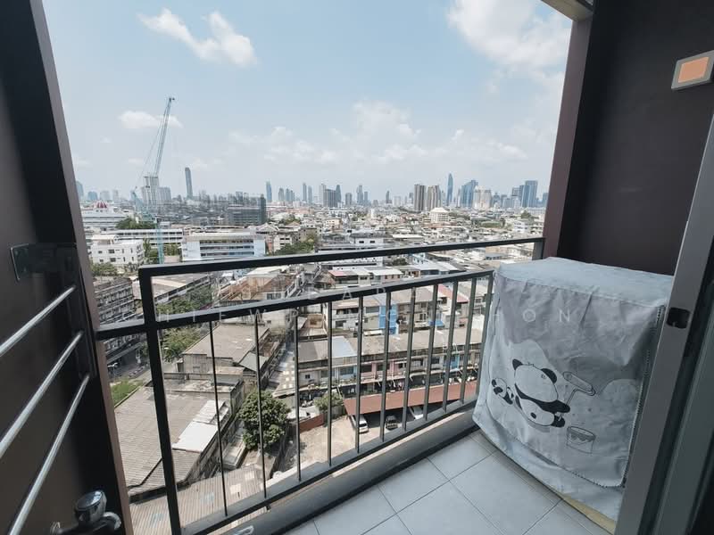 Lumpini Place Ratchada-Sathu, Bangkok, 501 3 Sathu Pradit 27 Alley, Chong Nonsi, Yan Nawa, Bangkok, 1 Bedroom, 28 sqm, Condo For Rent, by Sudarat Chiewpimonphon, 500205278 - DDproperty.com