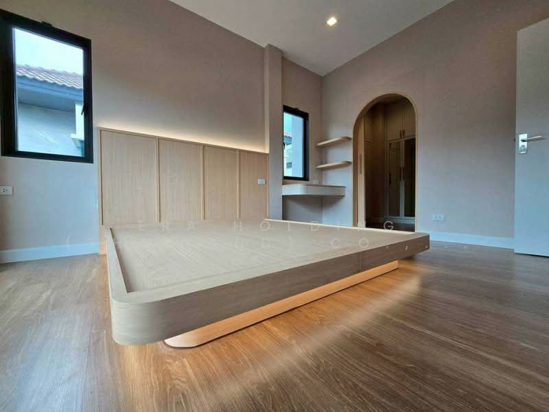 Bangkok Boulevard Rama 5, Nonthaburi, 34-38 Atchariya Prasith Road, Mahasawat, Bang Kruai, Nonthaburi, 4 Bedrooms, 213 sqm, Single Detached House For Sale, by ERA Holding (Thailand) Co., Ltd., 500205302 - DDproperty.com