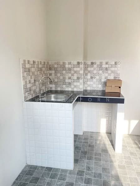 บ้านให้เช่า – ใกล้โรงเรียนช่องฟ้าซินเซิง เพียง 5 นาที ค่าเช่า 11,000 บาท / เดือน No.15H842, Chiang Mai, Nong Phung, Saraphi, Chiang Mai, 2 Bedrooms, 86 sqm, Single Detached House For Rent, by Rutchaporn Tunsiri, 500205377 - DDproperty.com