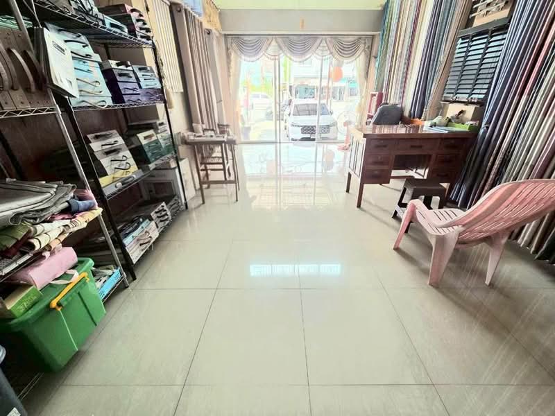 ขาย อาคารพาณิชย์ 3.5 ชั้น หลังมุม หน้าหมู่บ้าน ไอยรา บ้านกล้วย-ไทรน้อย, Nonthaburi, Phimonrat, Bang Bua Thong, Nonthaburi, , 120 sqm, Shophouse For Sale, by กรณวัสส์ กัณฑวัสส์วงส์, 500205396 - DDproperty.com