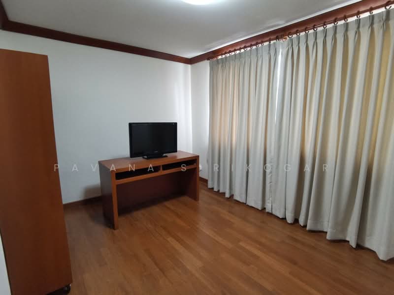 Villa Fourteen, Bangkok, Soi Sukhumvit 14, Khlong Toei, Khlong Toei, Bangkok, 4 Bedrooms, 328 sqm, Apartment For Rent, by Pavana Sirikogar, 500205406 - DDproperty.com