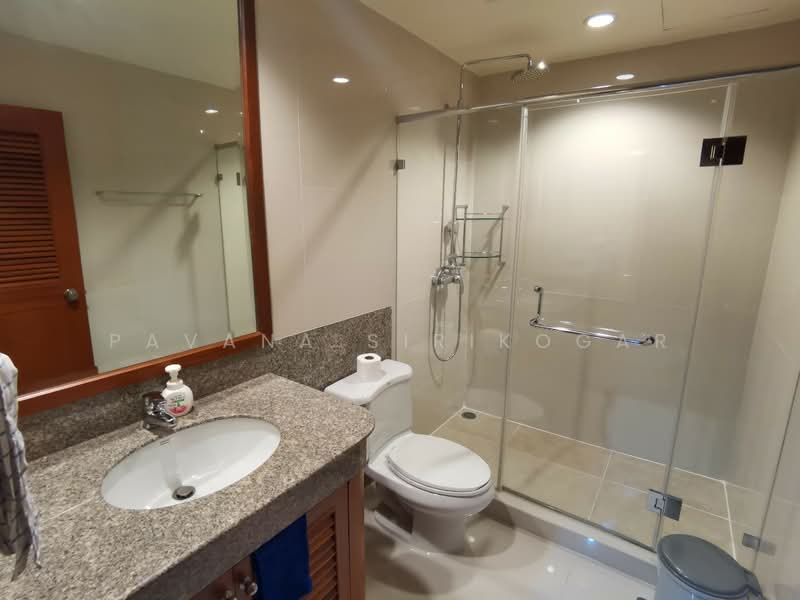 Villa Fourteen, Bangkok, Soi Sukhumvit 14, Khlong Toei, Khlong Toei, Bangkok, 4 Bedrooms, 328 sqm, Apartment For Rent, by Pavana Sirikogar, 500205406 - DDproperty.com