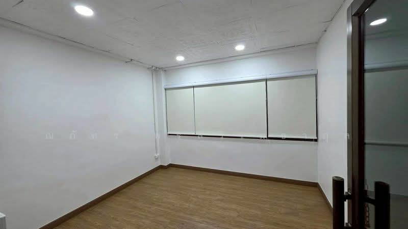 หมู่บ้านระเบียงทอง 4, กรุงเทพ, ลาดพร้าว, ลาดพร้าว, กรุงเทพ, 260 ตร.ม., บ้านเดี่ยว ให้เช่า, โดย ณภัทร พรสิริเมธากุล, 500205454 - DDproperty.com