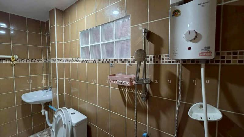 หมู่บ้านระเบียงทอง 4, กรุงเทพ, ลาดพร้าว, ลาดพร้าว, กรุงเทพ, 260 ตร.ม., บ้านเดี่ยว ให้เช่า, โดย ณภัทร พรสิริเมธากุล, 500205454 - DDproperty.com