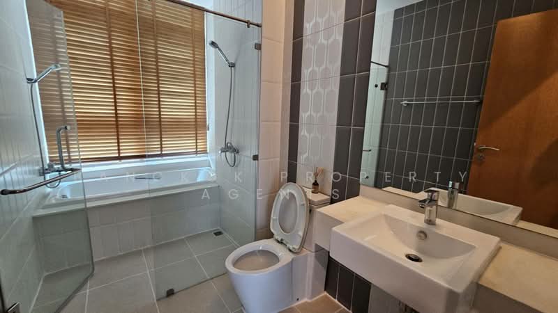 Circle Condominium, Bangkok, 1674 Soi Petchaburi 36 Petchaburi Road, Makkasan, Ratchathewi, Bangkok, 3 Bedrooms, 176 sqm, Condo For Rent, by BANGKOK PROPERTY AGENTS, 500205473 - DDproperty.com