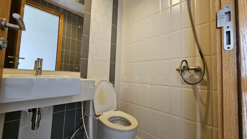 Circle Condominium, Bangkok, 1674 Soi Petchaburi 36 Petchaburi Road, Makkasan, Ratchathewi, Bangkok, 3 Bedrooms, 176 sqm, Condo For Rent, by BANGKOK PROPERTY AGENTS, 500205473 - DDproperty.com