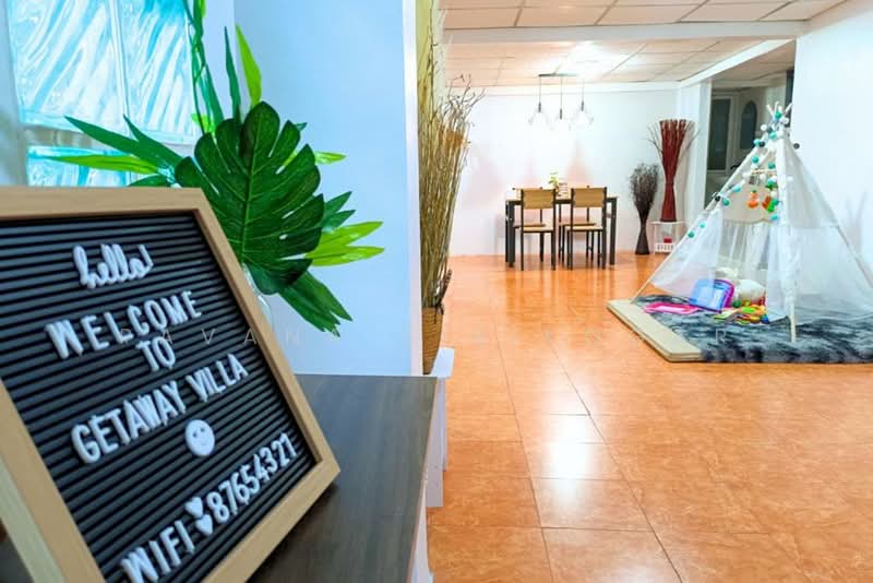 4-BR House, Bangkok, Huai Khwang, Huai Khwang, Bangkok, 4 Bedrooms, 600 sqm, Single Detached House For Rent, by Pavana Sirikogar, 500205487 - DDproperty.com